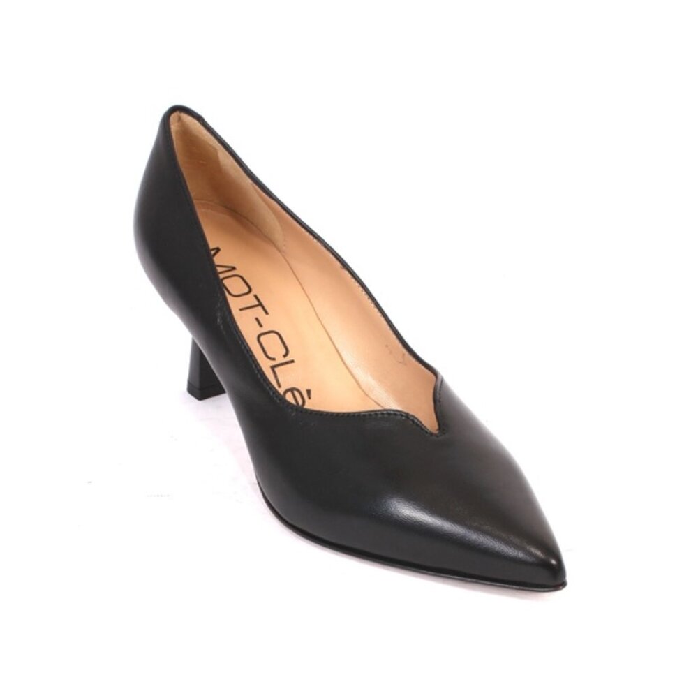 MOT-CLe 1818e Black Leather Pointy Pump Heel Shoes